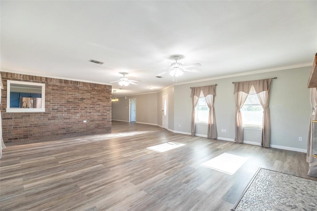 12831 Fm-880 Property Photo 22