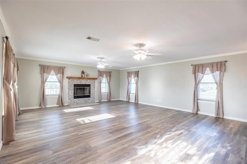 12831 Fm-880 Property Photo 23