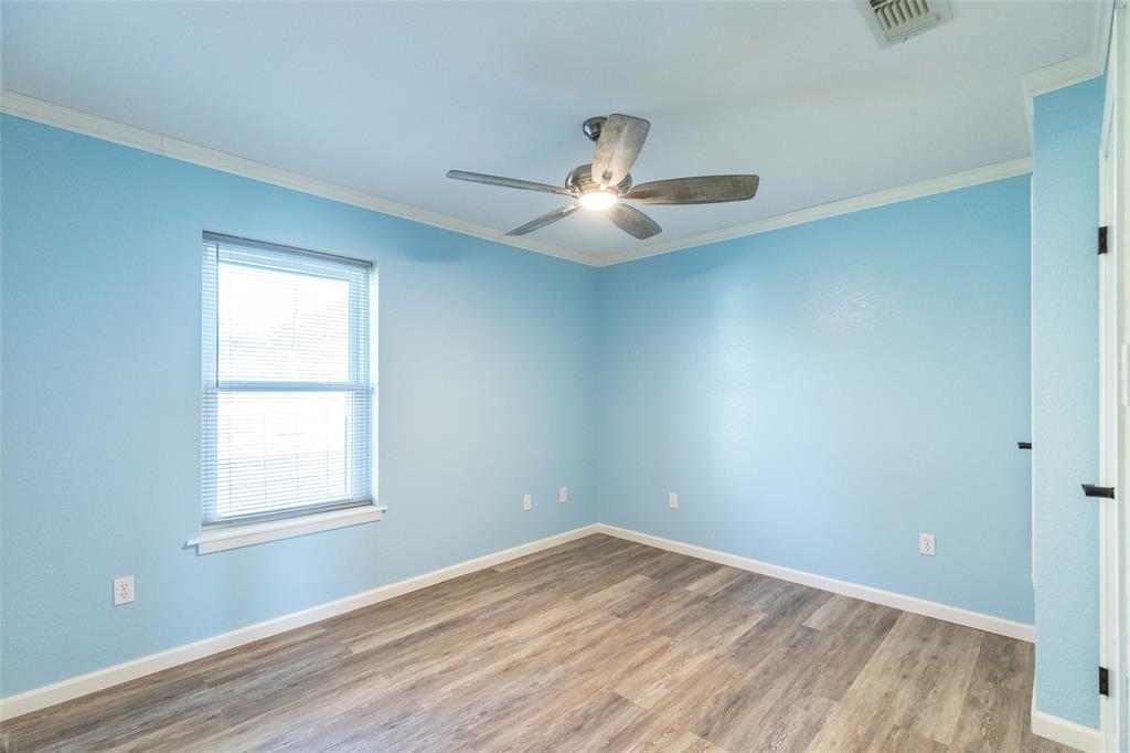 12831 Fm-880 Property Photo 24