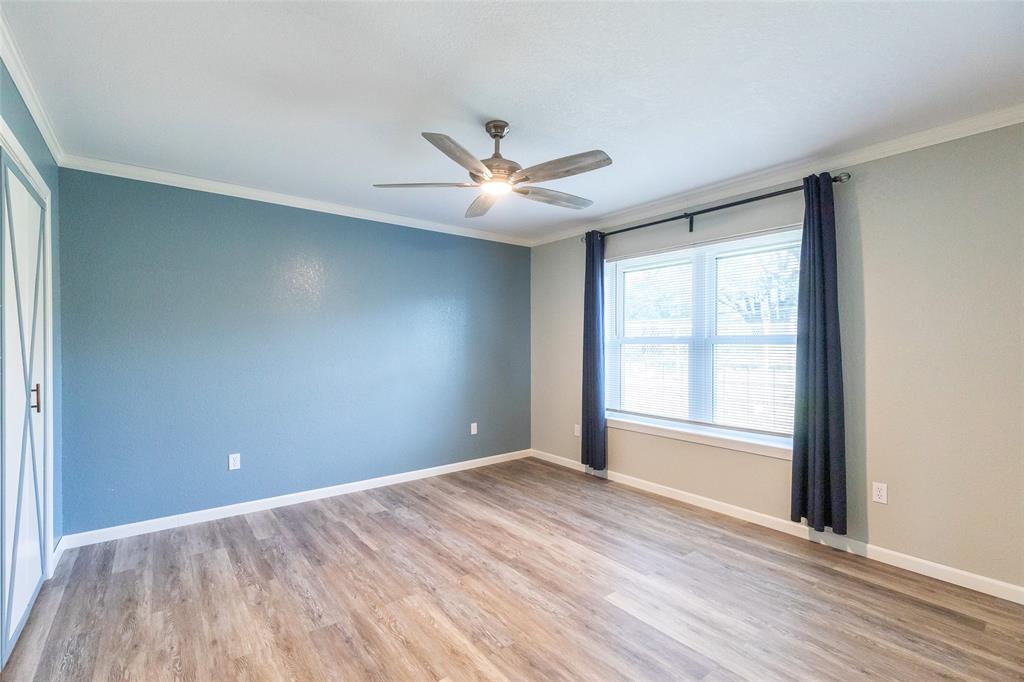 12831 Fm-880 Property Photo 29