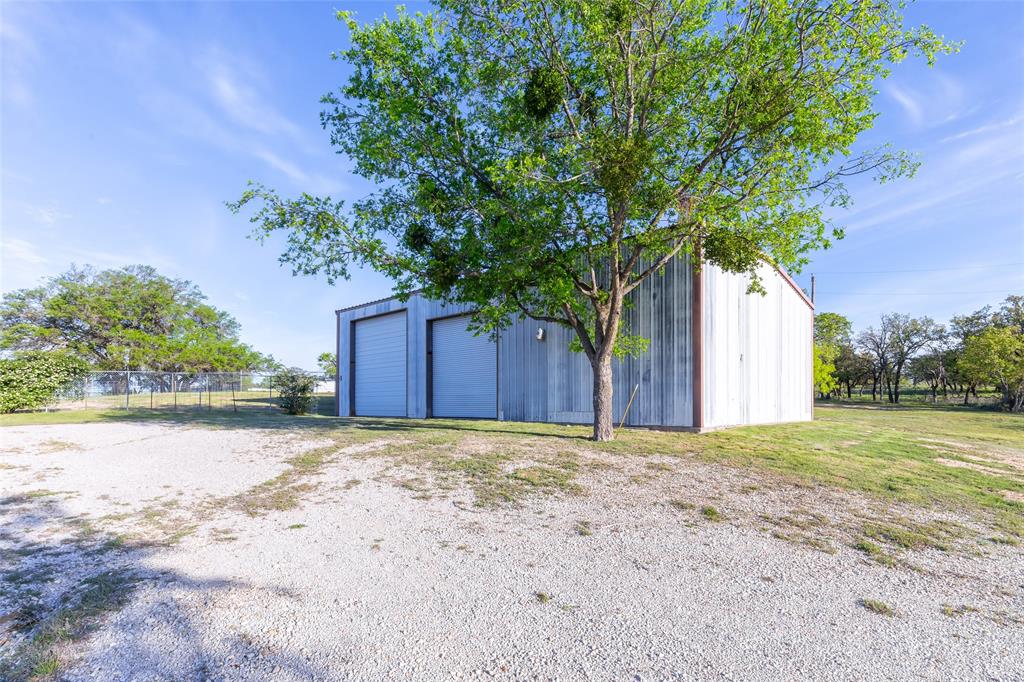 12831 Fm-880 Property Photo 32