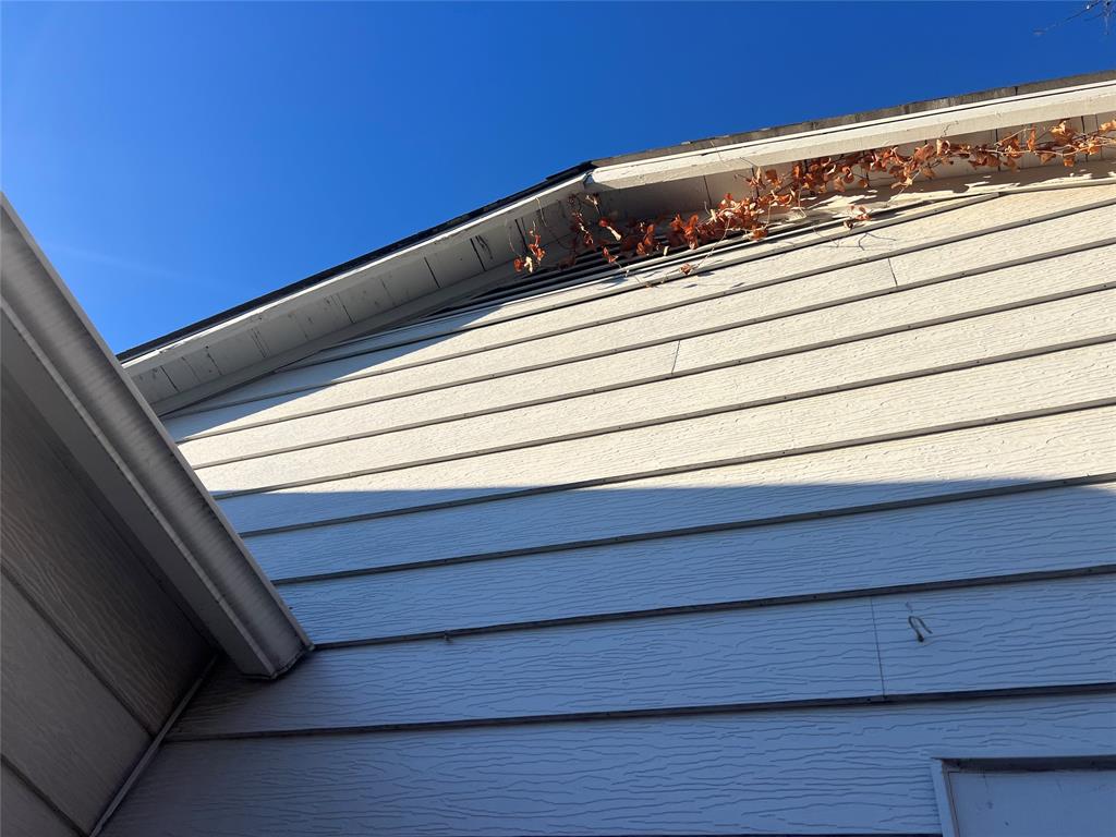 4509 Sandage Avenue Property Photo 23