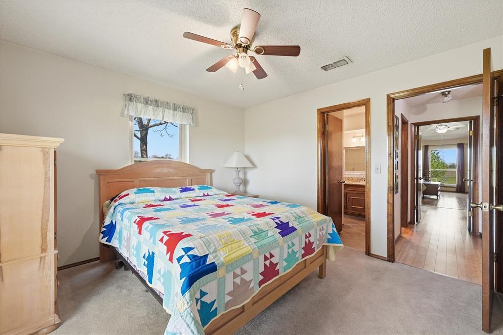 12099 Cr 1028 Property Photo 23