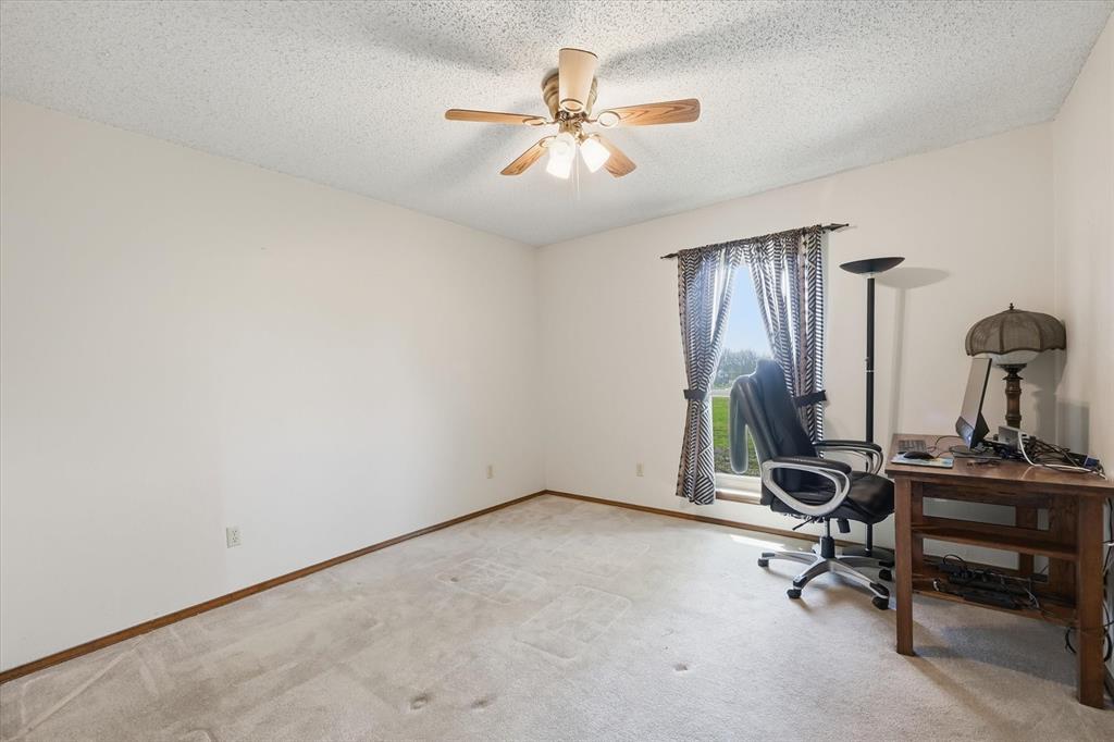 12099 Cr 1028 Property Photo 25