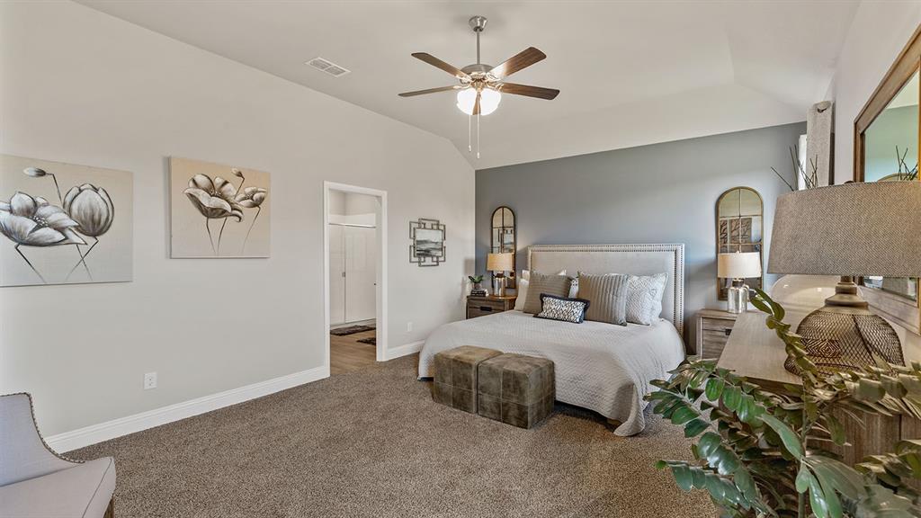 2608 Goldfinch Drive Property Photo 17