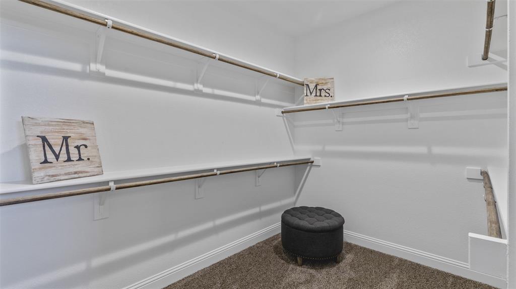 2608 Goldfinch Drive Property Photo 22