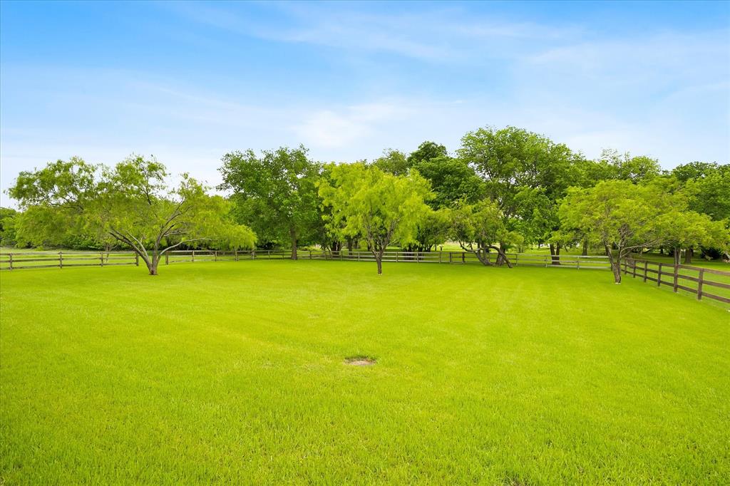 281 High Plains Trail Property Photo 26