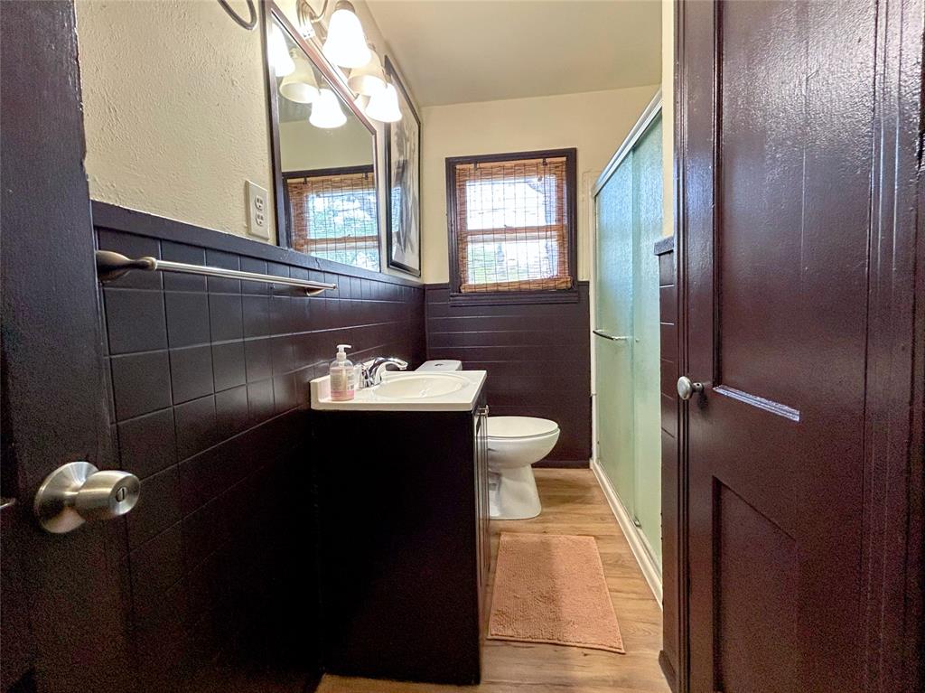 516 Harlem Avenue Property Photo 12