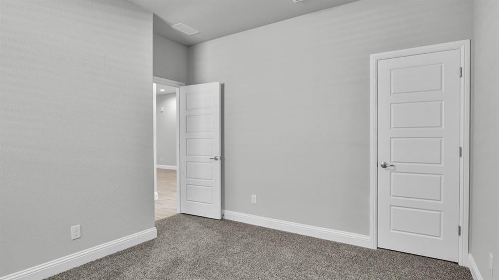 2616 Goldfinch Drive Property Photo 23