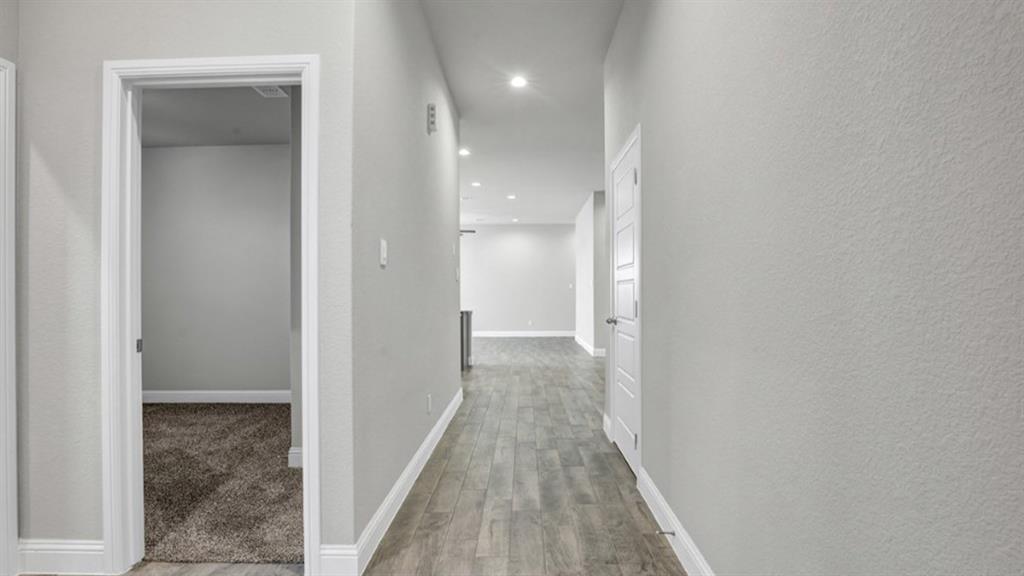 2616 Goldfinch Drive Property Photo 27