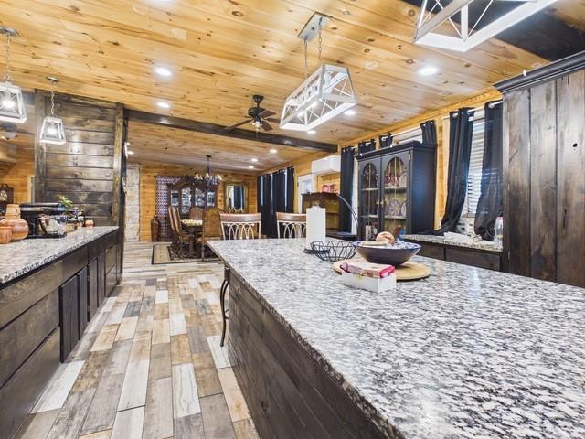 6421 Cr 3715 Property Photo 10
