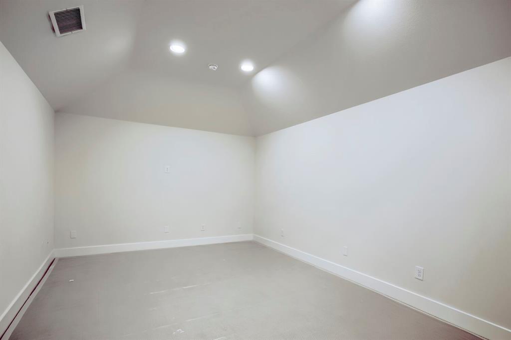 2610 Acie Lane Property Photo 15