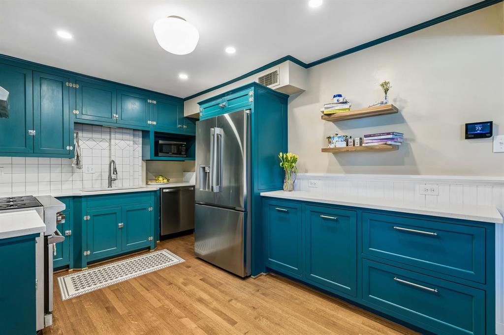 2235 Mistletoe Boulevard Property Photo 11