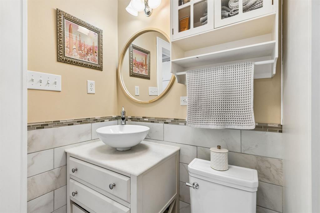2235 Mistletoe Boulevard Property Photo 18