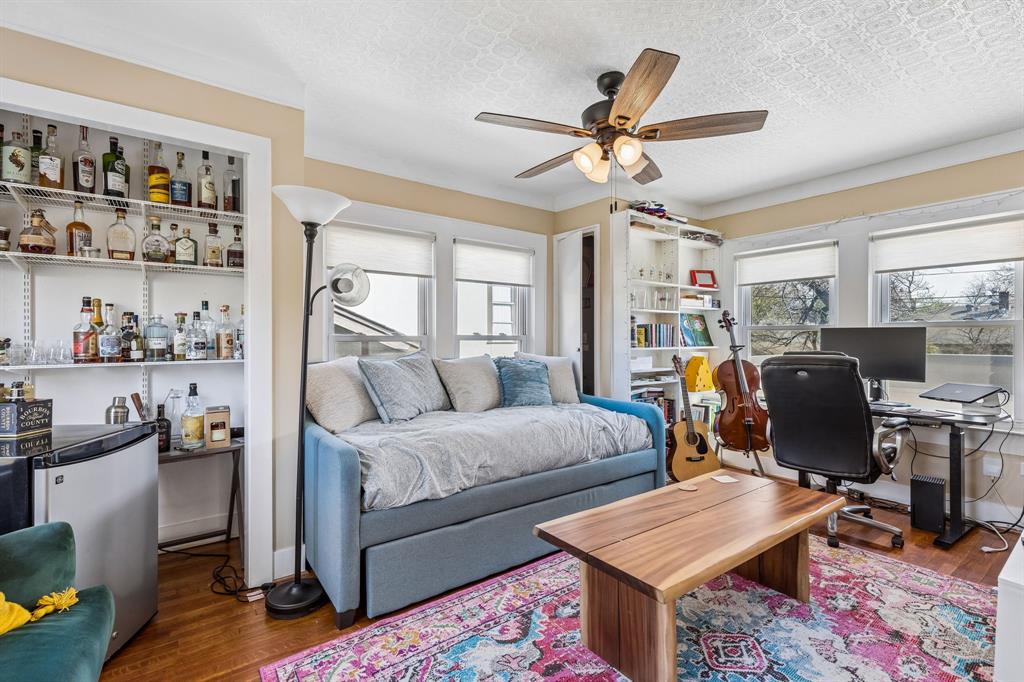 2235 Mistletoe Boulevard Property Photo 21