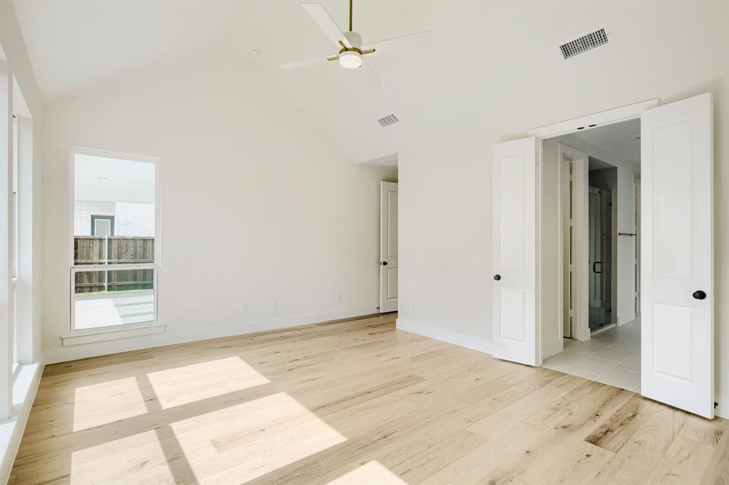 940 Heatherbrook Drive Property Photo 16