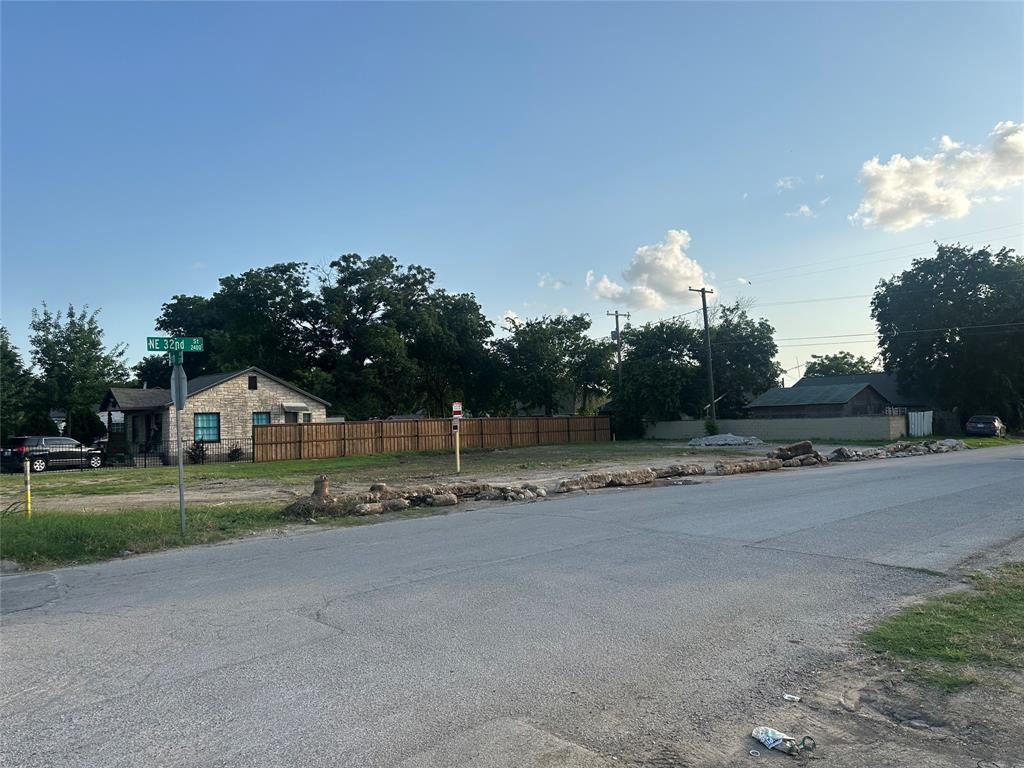3209 Deen Road Property Photo 5