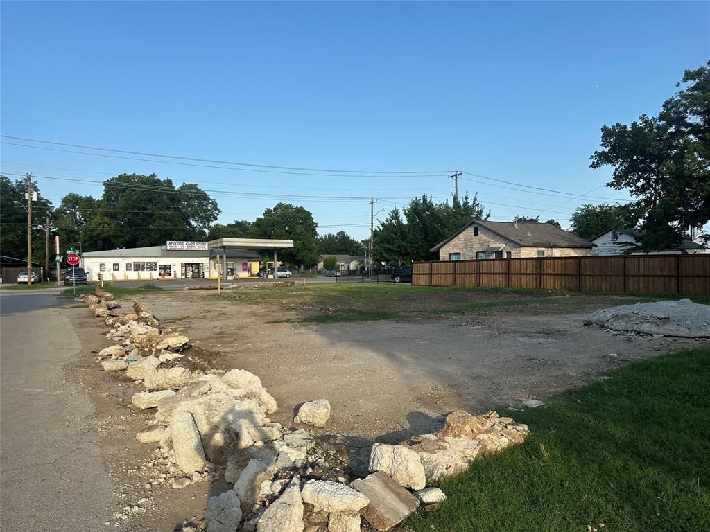 3209 Deen Road Property Photo 6