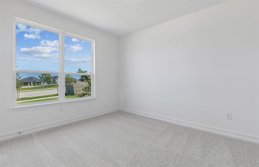 1316 Holmes Street Property Photo 4