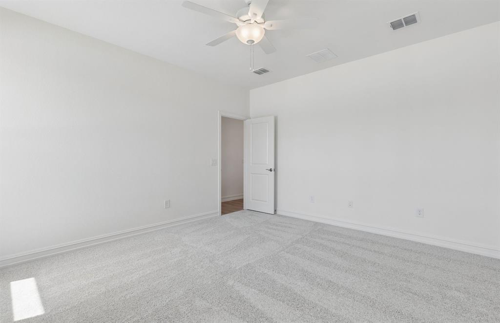1316 Holmes Street Property Photo 13