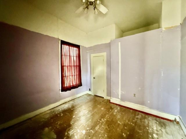 950 W Bonham Avenue Property Photo 15