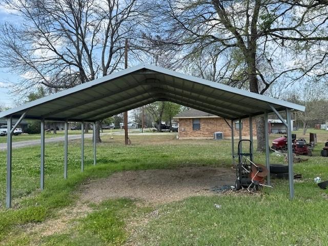 950 W Bonham Avenue Property Photo 23