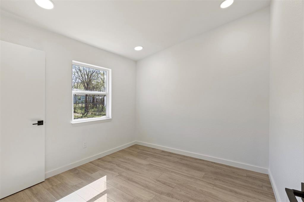 912 Wilkinson Drive Property Photo 16