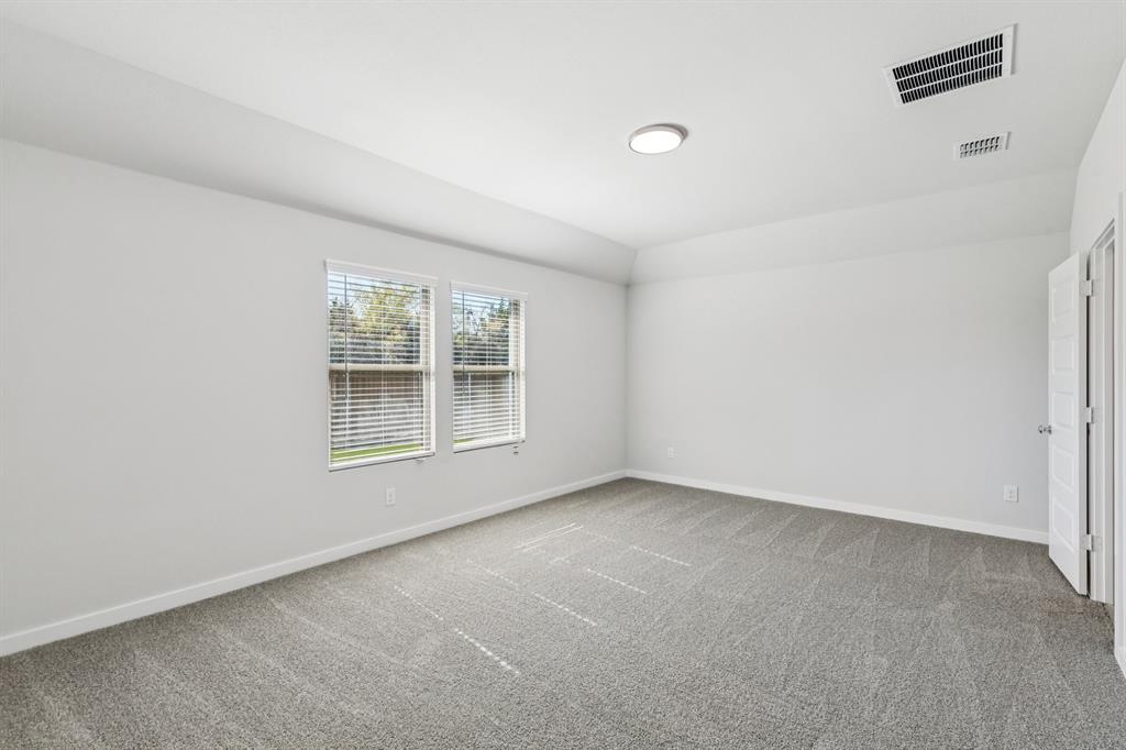 2107 Sunshining Road Property Photo 19