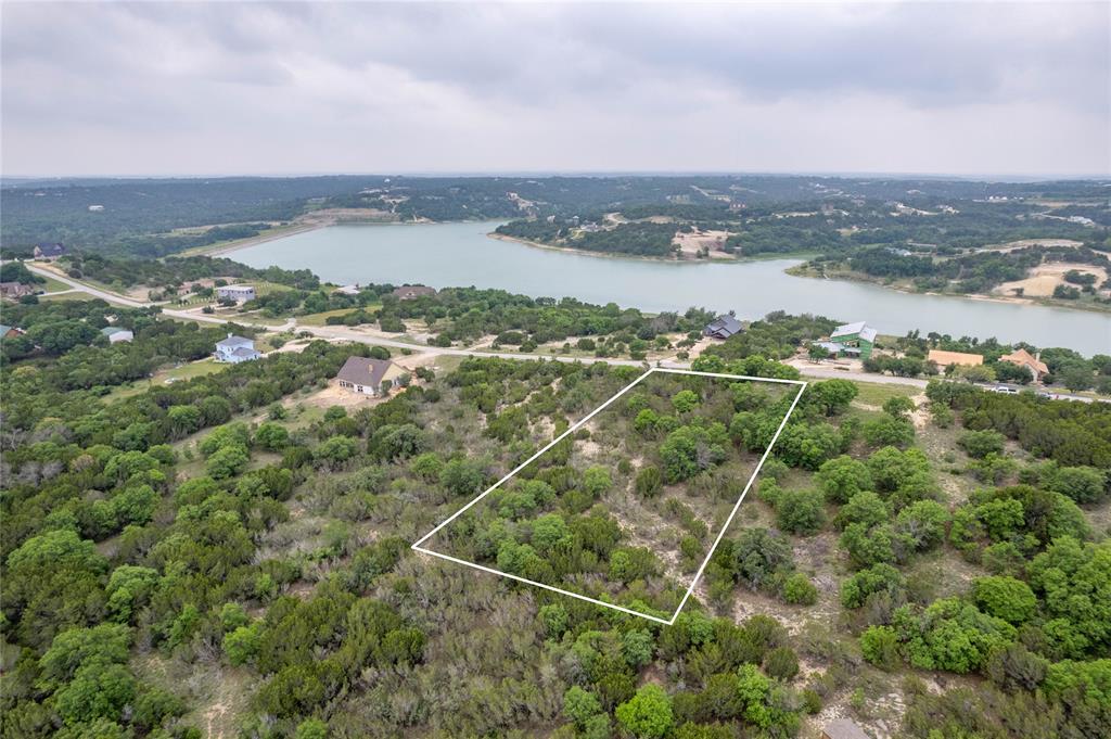 1805 Lakeside Property Photo 1