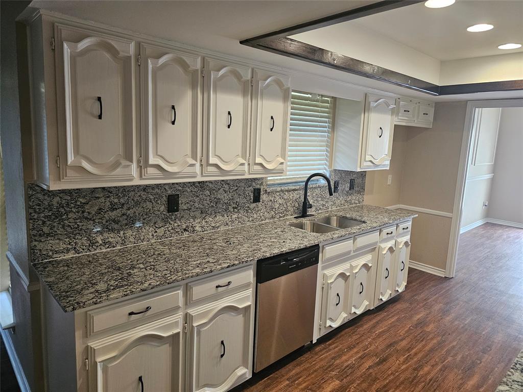 1340 Grand Teton Drive Property Photo 7