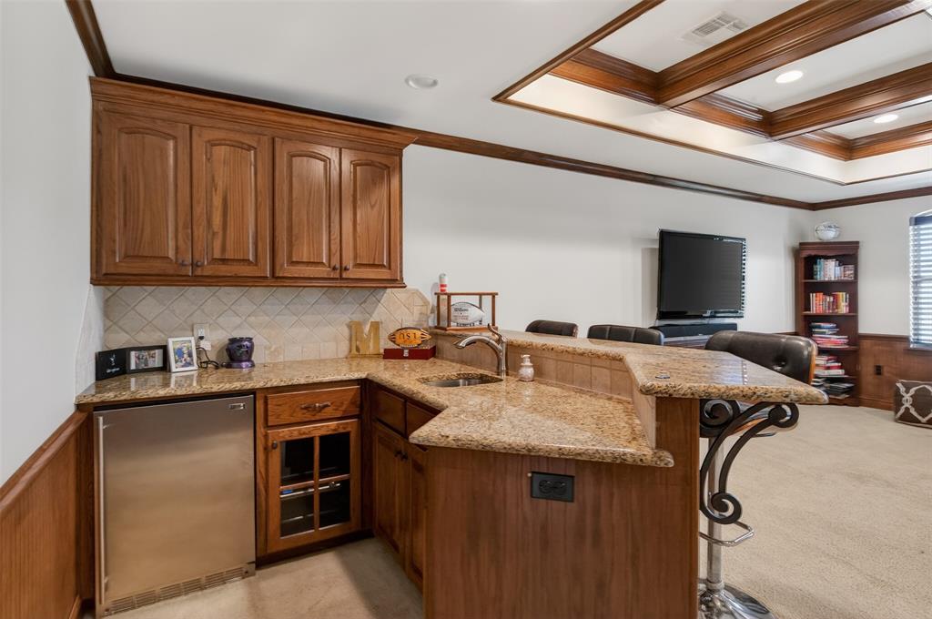 11010 Helens Way Property Photo 33