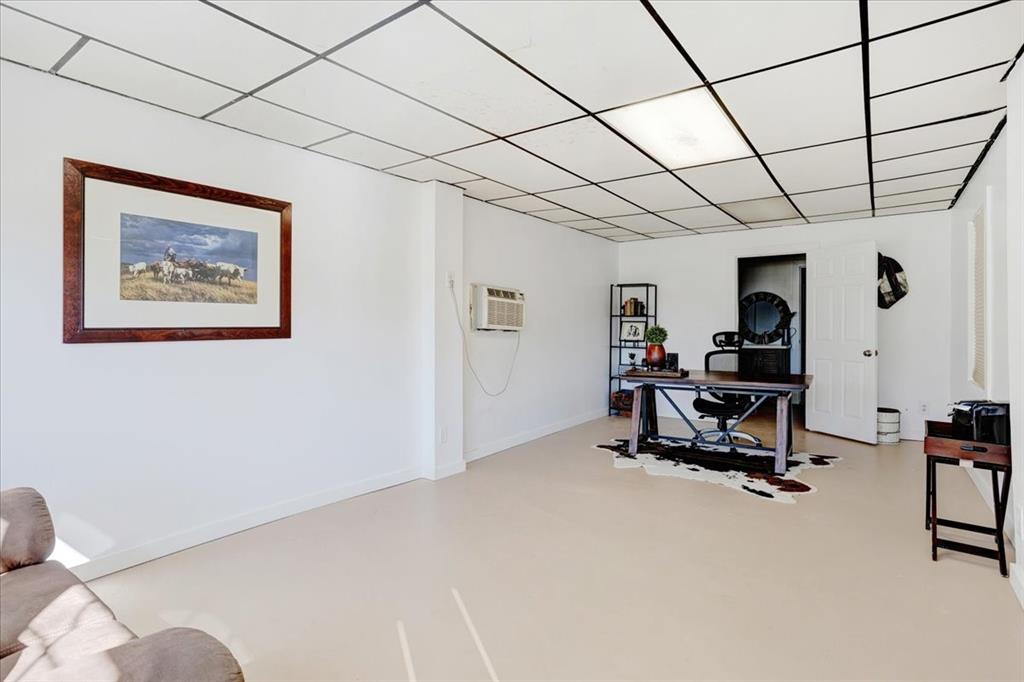 402 W Sam Rayburn Road Property Photo 24