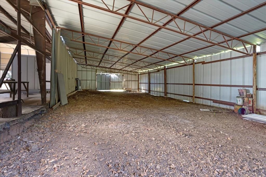 402 W Sam Rayburn Road Property Photo 36