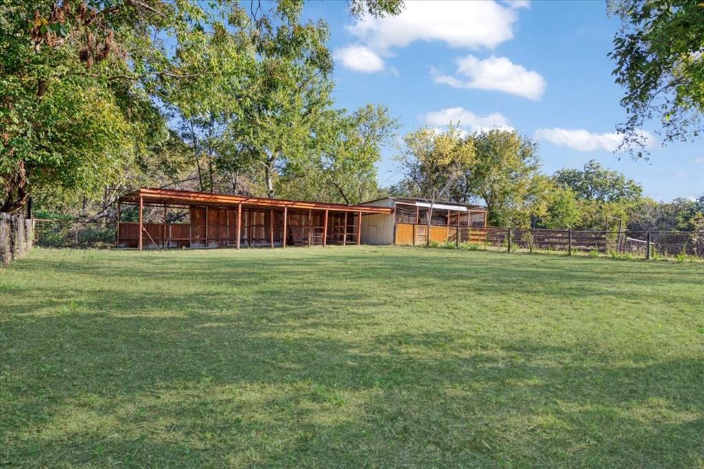 402 W Sam Rayburn Road Property Photo 37