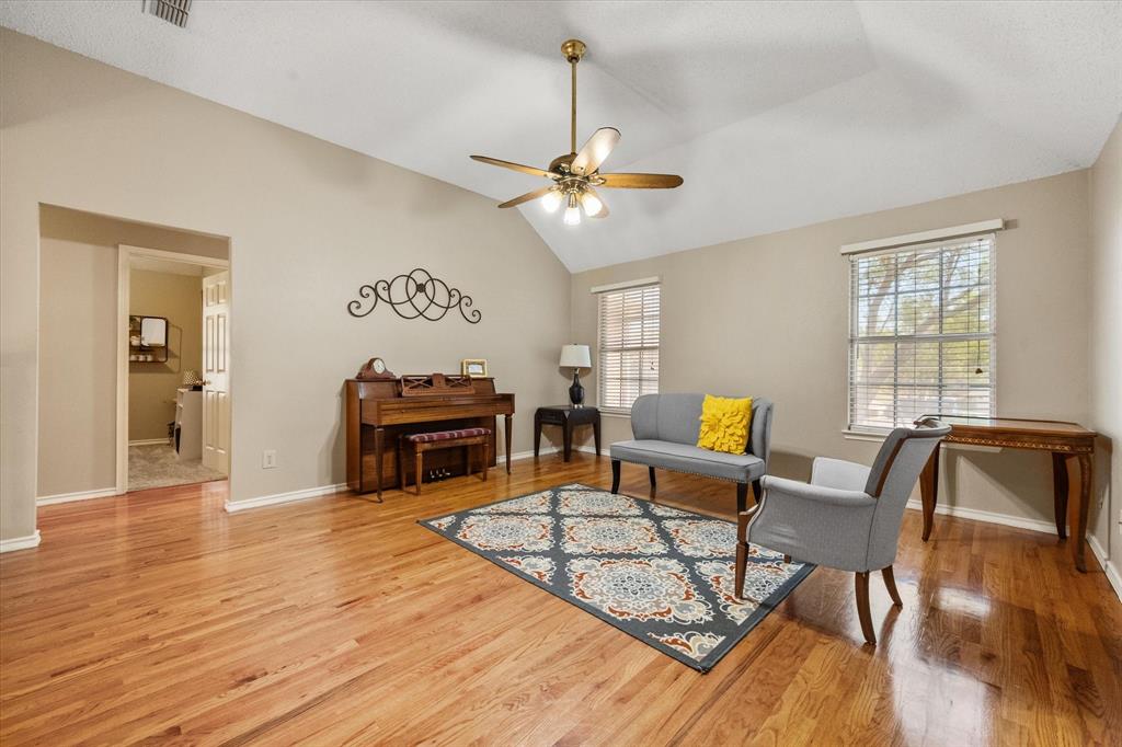 6111 Sandstone Drive Property Photo 14