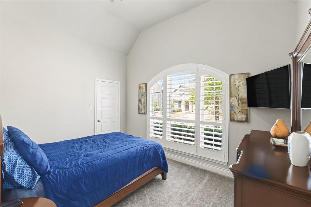 1423 Daisy Corner Drive Property Photo 11