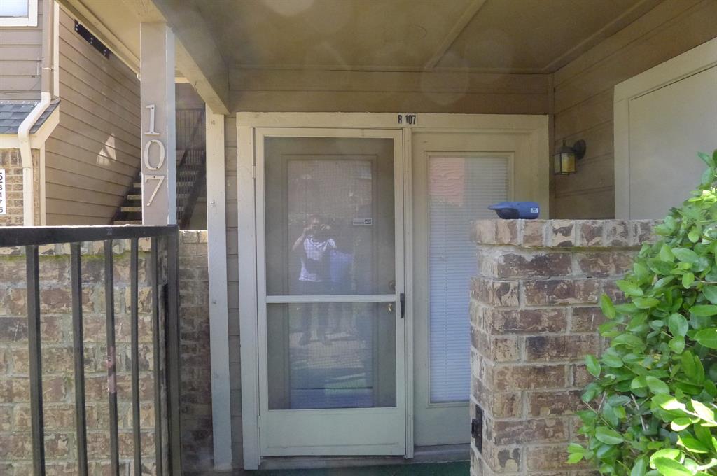 9835 Walnut Street 107 Property Photo 1