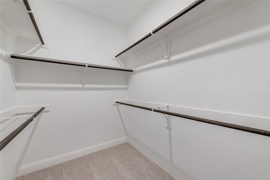3016 Isla Terrace Property Photo 12