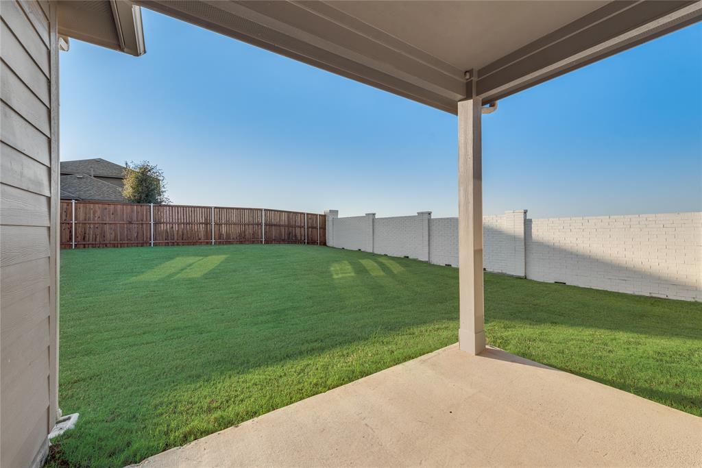 3016 Isla Terrace Property Photo 21