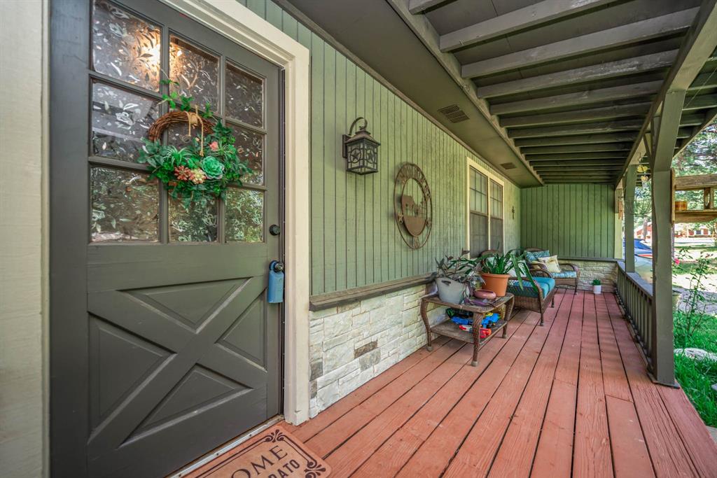 141 Cedar Street Property Photo 3