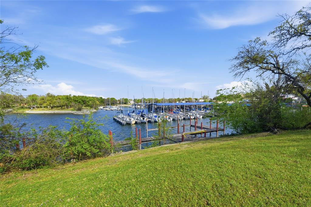 9144 Timber Oaks Drive Property Photo 1