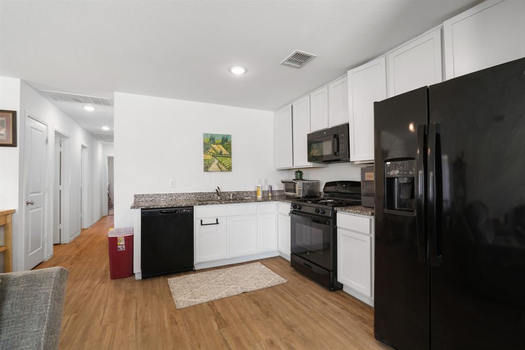 1445 Sterling Way Property Photo 1
