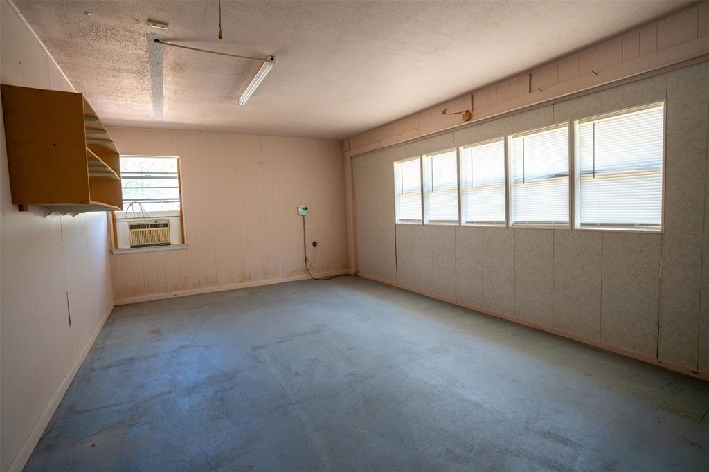 375 County Road 45080 Property Photo 10