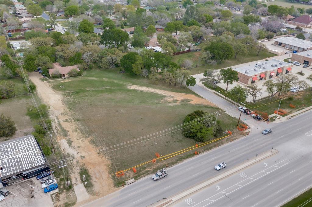 1228 W Hurst Boulevard Property Photo 1