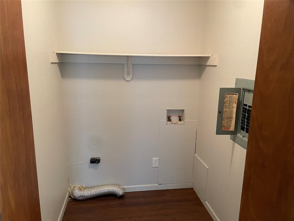 3441 Pewitt Drive 43 Property Photo 10