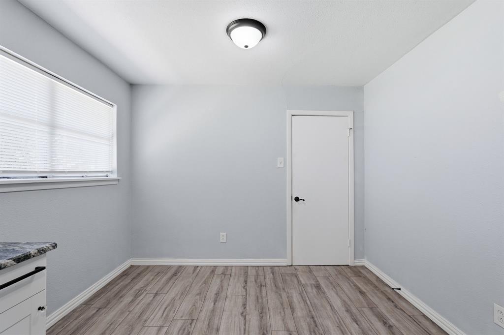 6028 Walraven Circle Property Photo 19