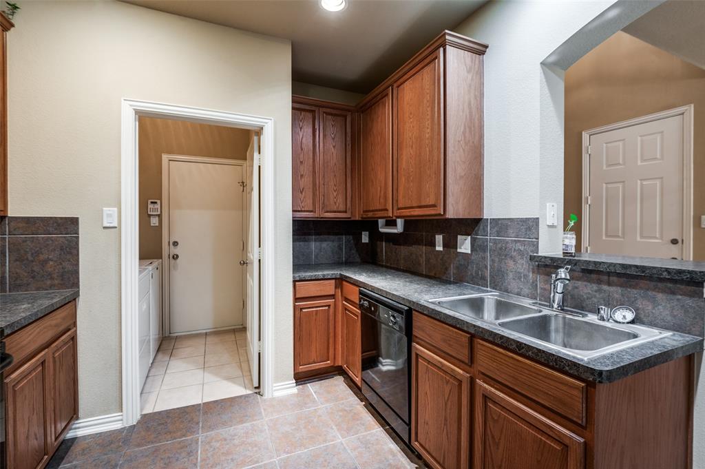 1840 Branch Trail Property Photo 7