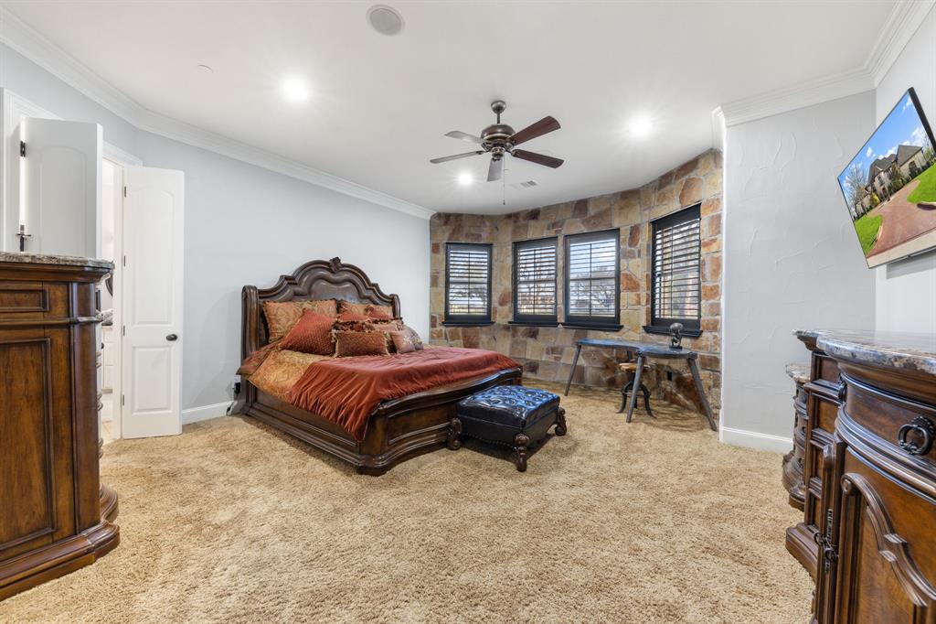 332 Sedona Falls Drive Property Photo 19