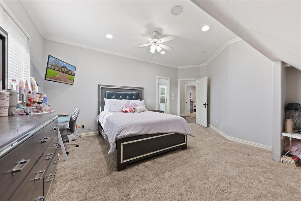 332 Sedona Falls Drive Property Photo 25