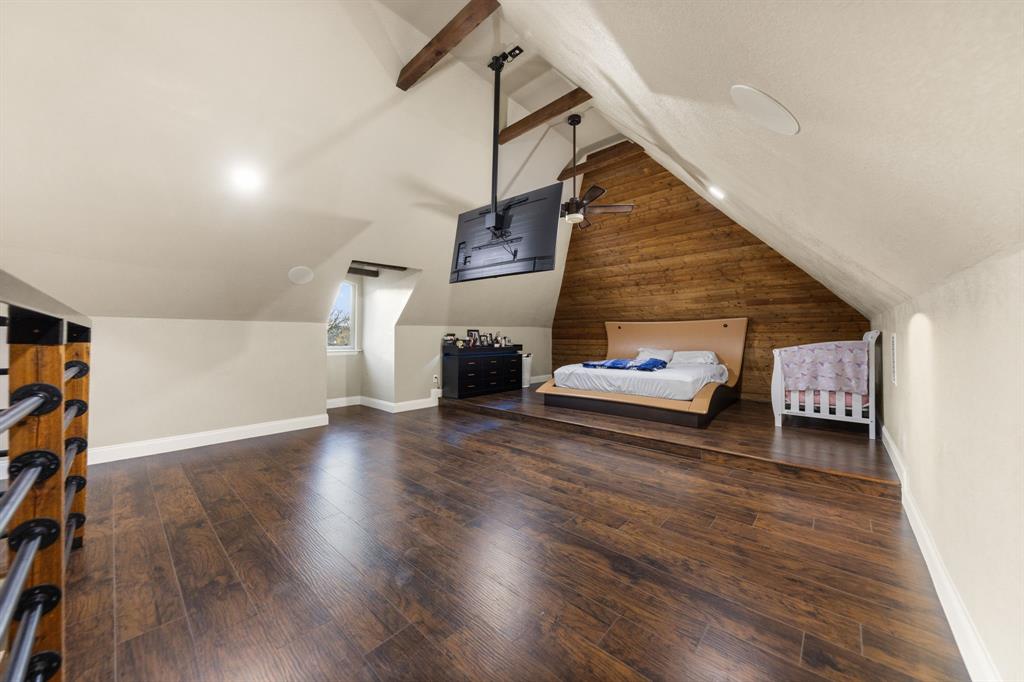 332 Sedona Falls Drive Property Photo 31